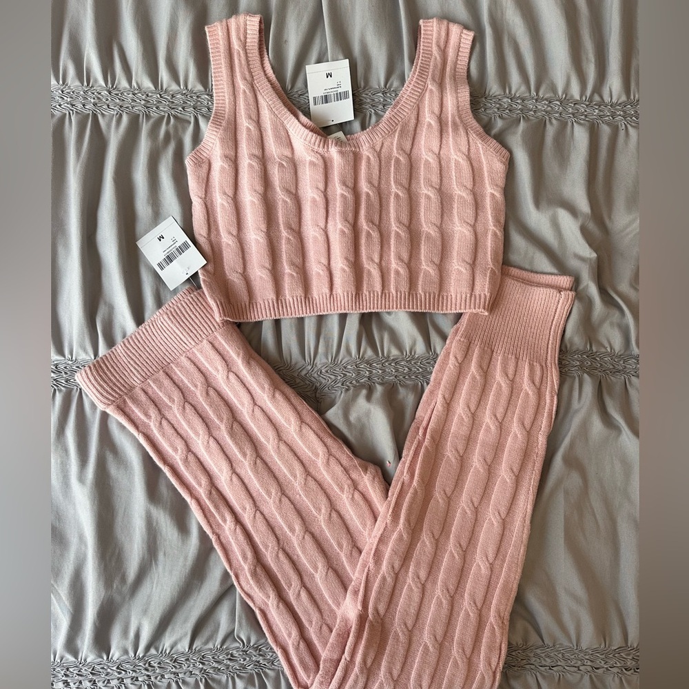 Forever 21 - Picture 4 of 5